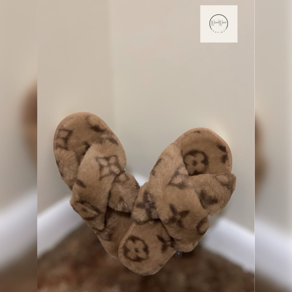 Image of Kriss Kross Slippers (BROWN)