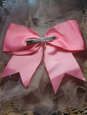 MILAYA'S LARGE BOW 