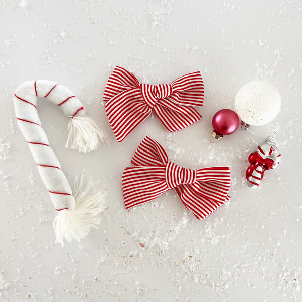 Image of Candy Striper Bow