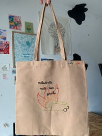 Image 2 of Tote bag brodé - Maladroite mais bien à gauche