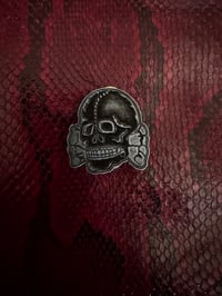 Subservient perversity gimpshead meta pin