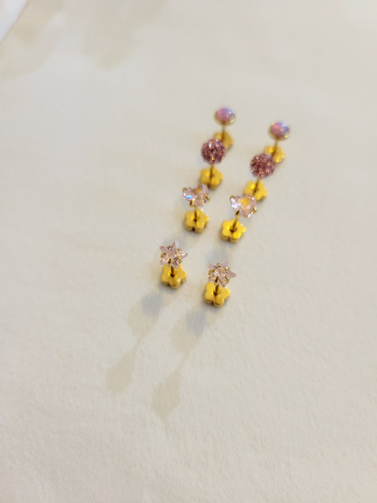 Image of Stud Earrings 