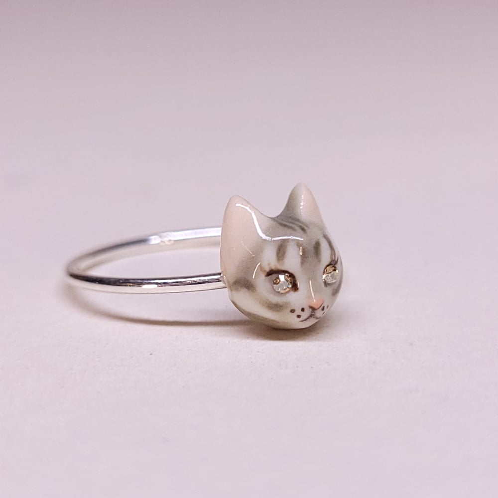 Image of Grey Tabby Porcelain & Sterling Silver Cat Ring