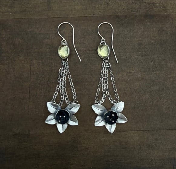 Image of Daffodil Flower Draped Chain Earrings