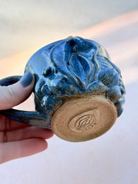 Image 5 of Vulva Mug (Magic Garden No. 132)