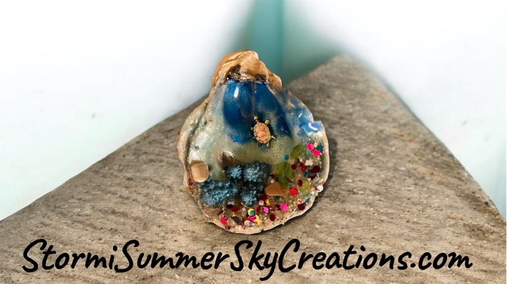 Image of Oyster Shell Ornament/Trinket catch all