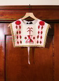 Image 2 of THE COMET COLLAR cream and red edition