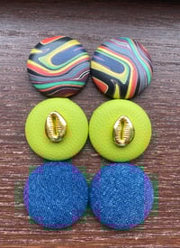 Gala Button Set Earrings 