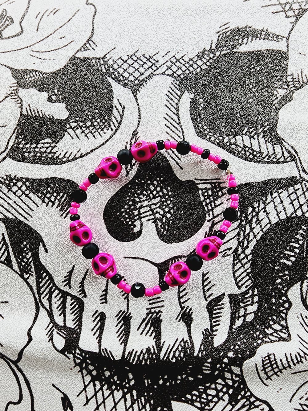 Image of Lotsa Pink Skulls annnd Black