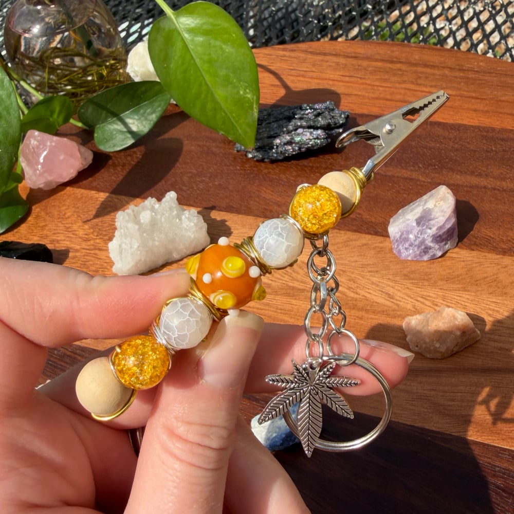 Image of hazy sunrise clip keychain