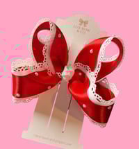 White scalloped edges, red satin, and pearls❤️