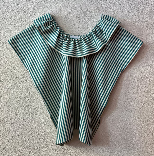 STRIPÈD HUIPIL WITH RUFFLE