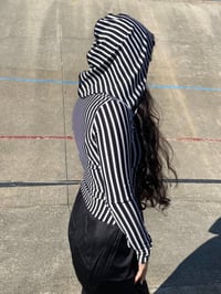 Image 3 of GWEN LONG-SLEEVE - Classic Stripe