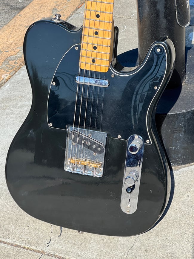 1978 Fender Telecaster Black w/Fender Hard Shell Case