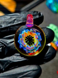 psychedelic sunflower pendant with uv reactive center dots & uv bale.🌻💜✨️