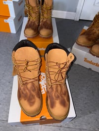 Image 5 of Fire Flame Timberland 