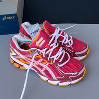 Image 5 of size: us9.5W uk7.5 eu41.5 cm26