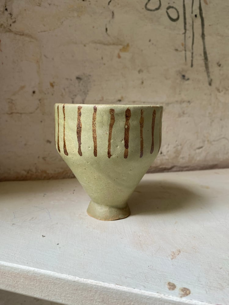 Green Beaker  Image 2