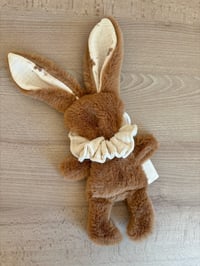 Image 2 of DOUDOU DE POCHE FOURRURE CHOCOLAT