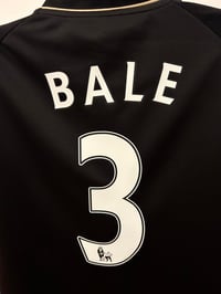Image 6 of Tottenham Hotspur “BALE 3” 2008/09 Third Shirt + PL patches (XL)