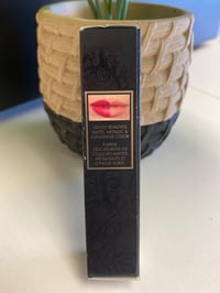 Image 2 of MILANI  Longwear Lip Color Remover