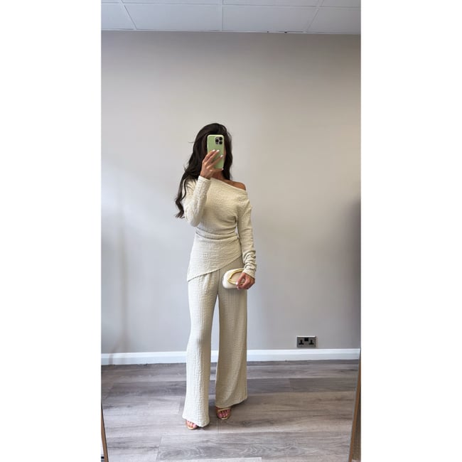 Cream Crinkle Ruched Off The Shoulder Co Ord 