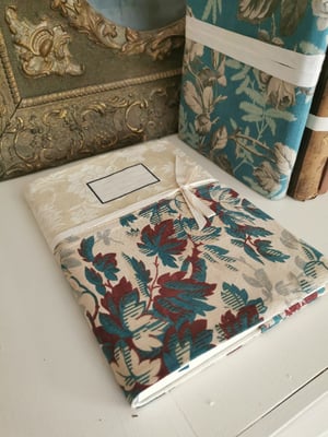 Image of Cahiers bleus {prix unitaire, à partir de}