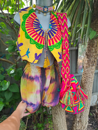 Image 9 of Wayuu Mochila Colombian Bucket bag Neon