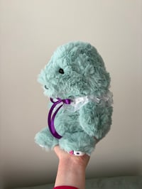 Image 2 of Blue Seal