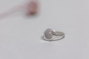 Image of ‘Star Setting’ Pearl Signet Ring