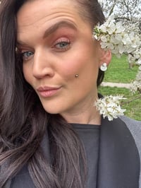 Image 2 of Náušnice Bee