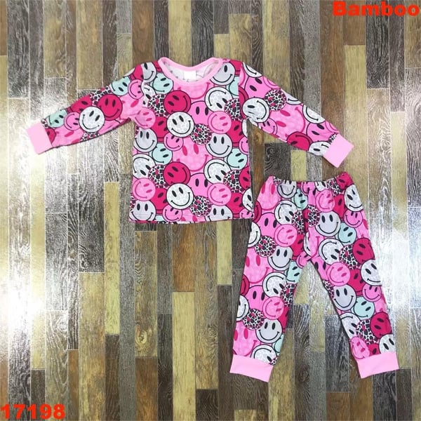 Image of Smiley face 2pc set 