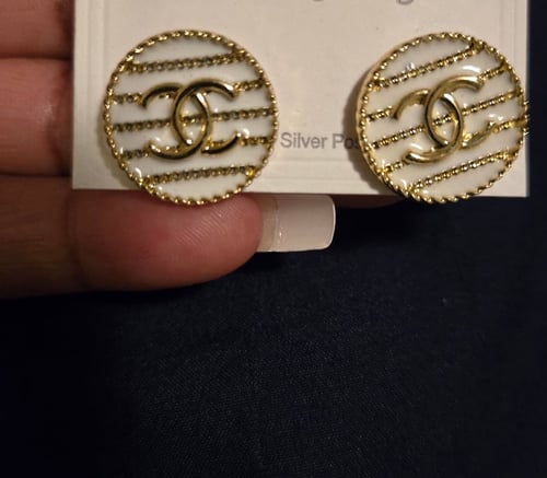 Image of Button Stripes Earrings (Gold)