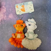 Pokemon Center Japan Vulpix Magnetic Pair