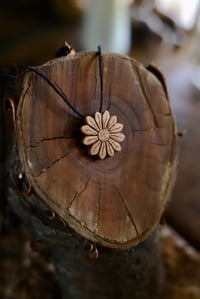 Image 1 of Daisy Pendant Necklace 