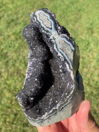 Image 14 of Druzy Amethyst Base Cut #1216