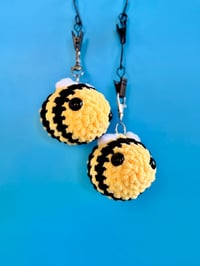 Image 1 of Bee Keychain