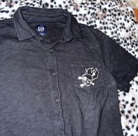 Image 3 of (s) 1of1 gap button up 