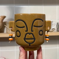 Image 1 of honeydew magnolia scented candle