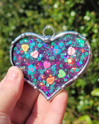 Image of Glitter Heart (purple color shift)