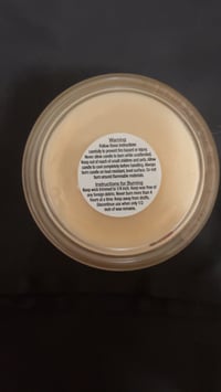 Image 3 of Golden pumpkin candle 