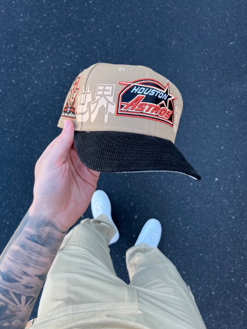 Image of CORDUROY BRIM SANDY HOUSTON ASTROS CUSTOM FITTED CAP