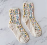 Image 4 of Floral romantic socks 