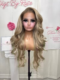 Image 4 of Mia luxury (free part) 