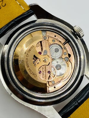 Image of omega seamaster 300 automatic sports mens watch,cal 562-166.024.(BL-31)CROWN KEY ISSUE.