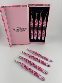 Image 4 of Pink BAPE Tweezers 💞