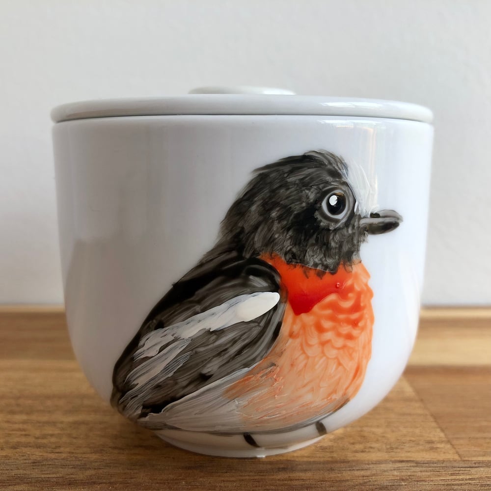 Scarlet Robin Sugar Pot