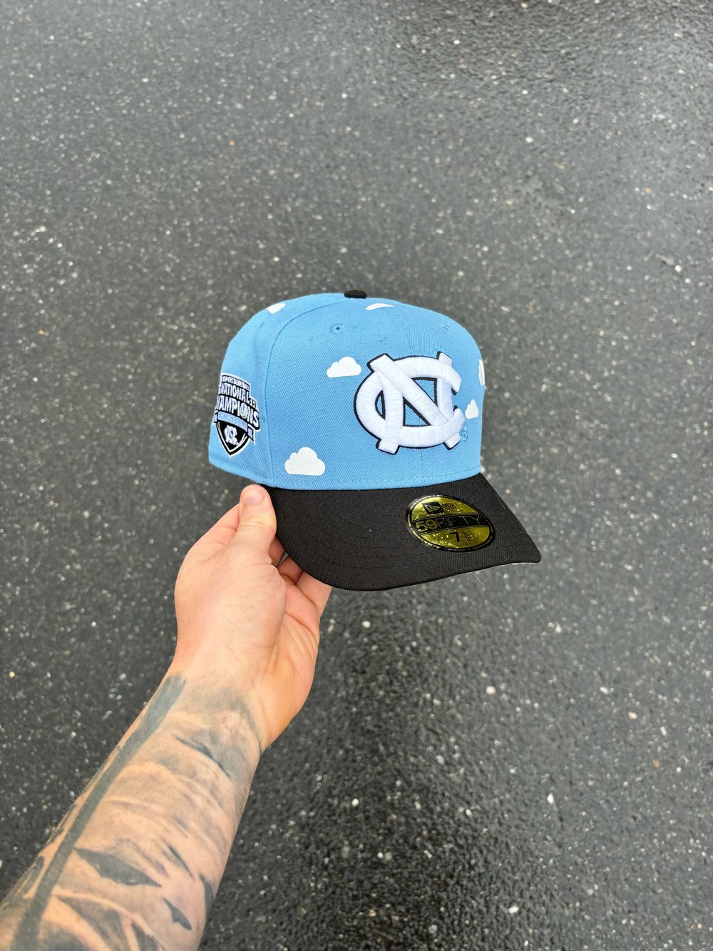 Image of PARTLY CLOUDY TRI TONE UNC TARHEELS CUSTOM FITTED CAP