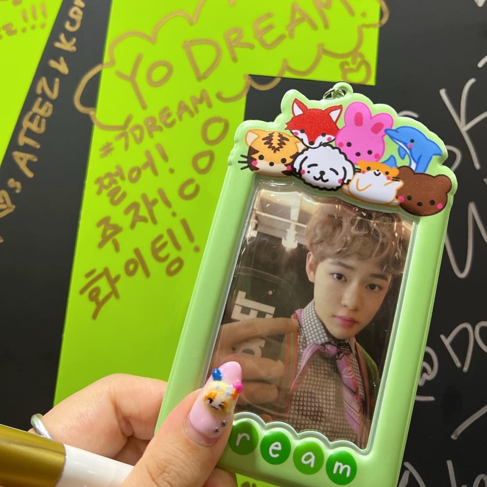 Image of 7DREAM EMOJI PHOTOCARD HOLDER