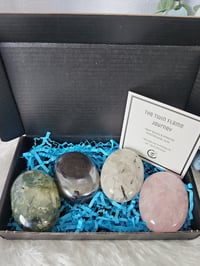 Image 4 of The Twin Flame Journey Crystal Box Set | 3 Styles 